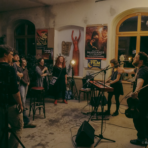 Sorbische und deutsche Songs in der Kulturfabrik MEDA, Mittelherwigsdorf. | 3 Fotos: Robert Eckstein, Berlin